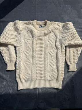 Appalachian Trail Cream Cable Knit Fisherman Sweater Size S